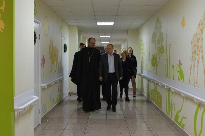 Владимир Путин: средства на паллиативную помощь будут выделяться регулярно